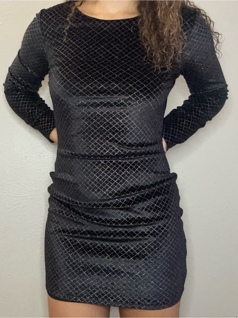 Crystal Doll Black Long-Sleeve Velvet Bodycon Dress with Diamond Grid
